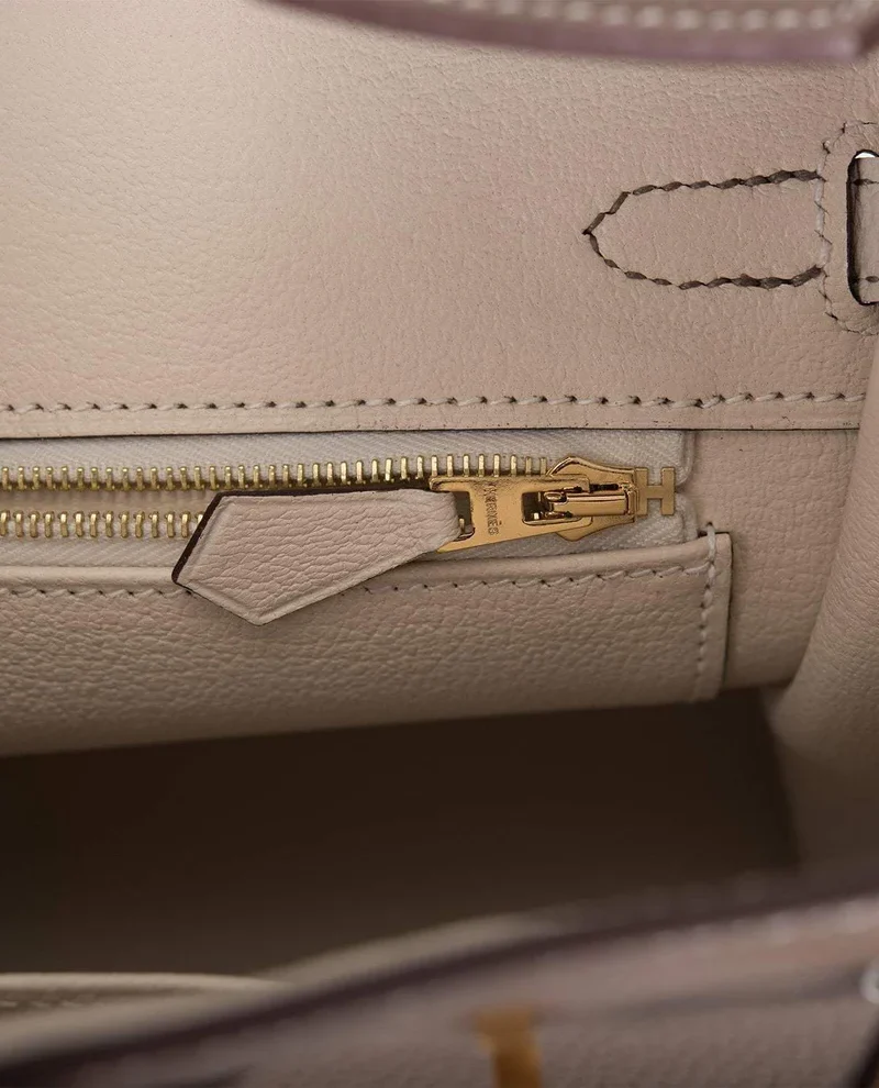 Women's Fashion Hermes Birkin 25 Etoupe and Craie Togo Brushed Gold Hardware - Image 2