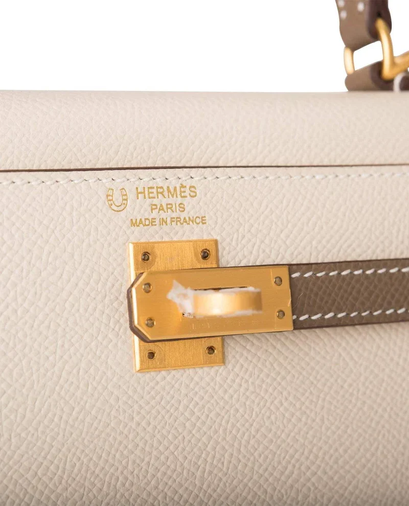 Women's Fashion Hermes Kelly 25cm Bi-Color Craie and Etoupe Epsom Sellier Brushed Gold Hardware - Image 6